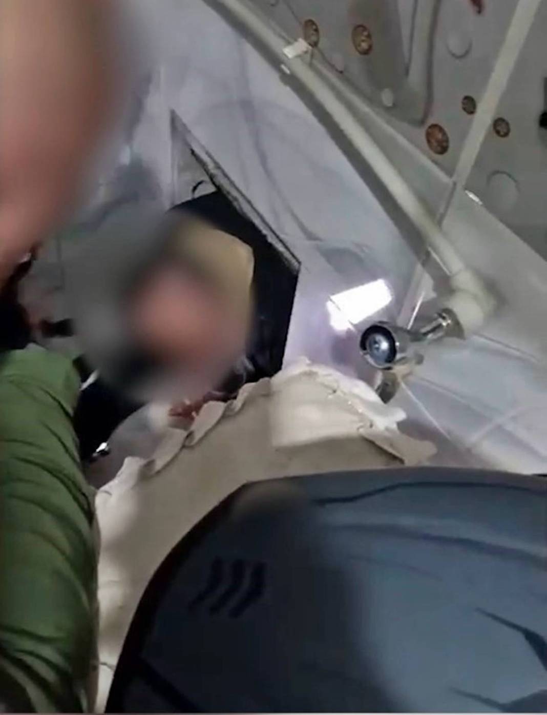 Firari hükümlü, ev baskınında öyle bir yerden çıktı ki polisler şaştı kaldı! Film sahnelerini aratmadı 2